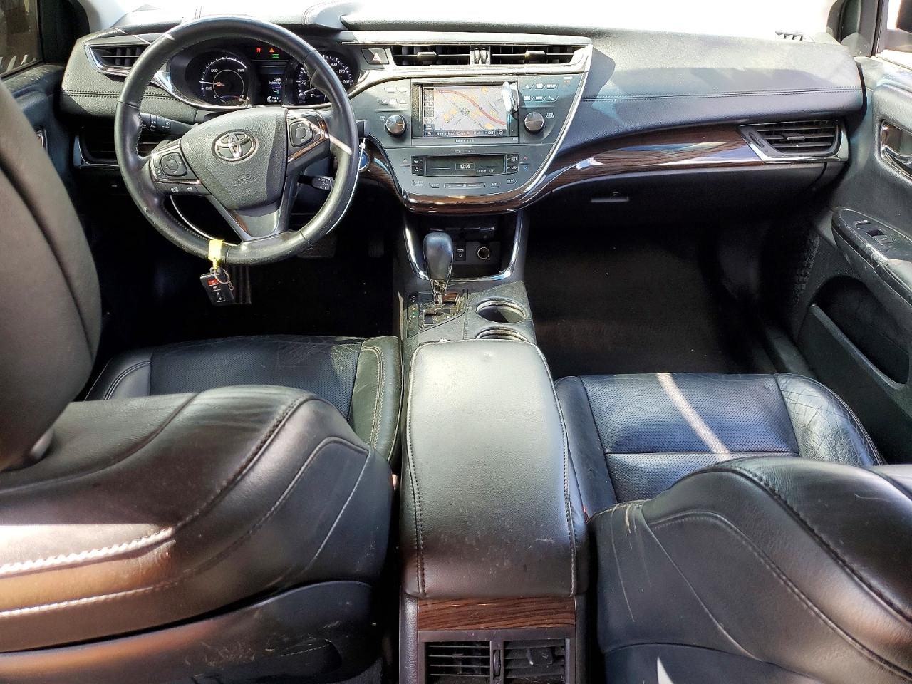 2013 TOYOTA AVALON HYBRID photo 8