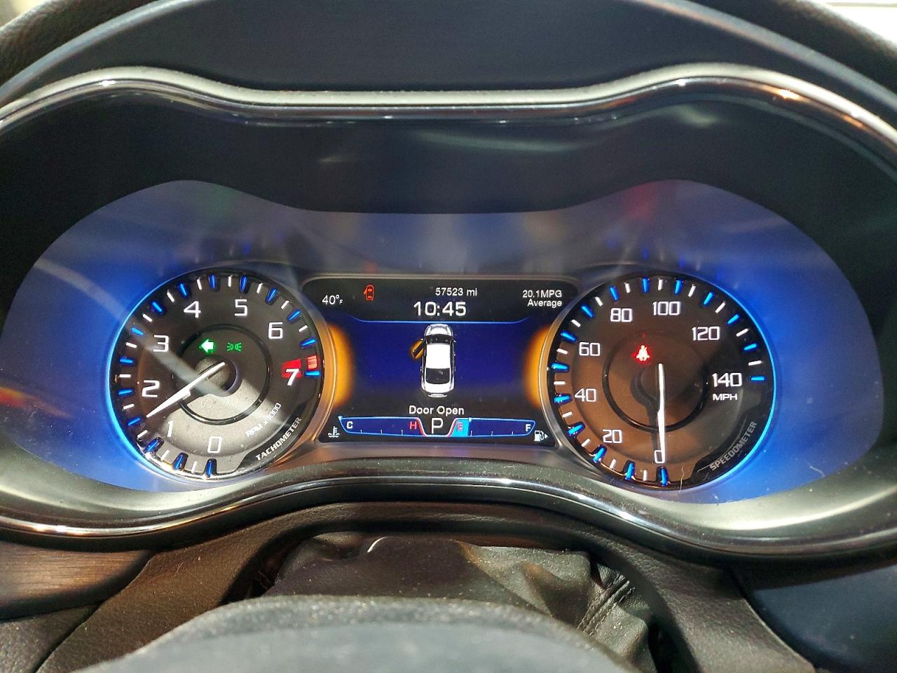 2015 CHRYSLER 200 S photo 25