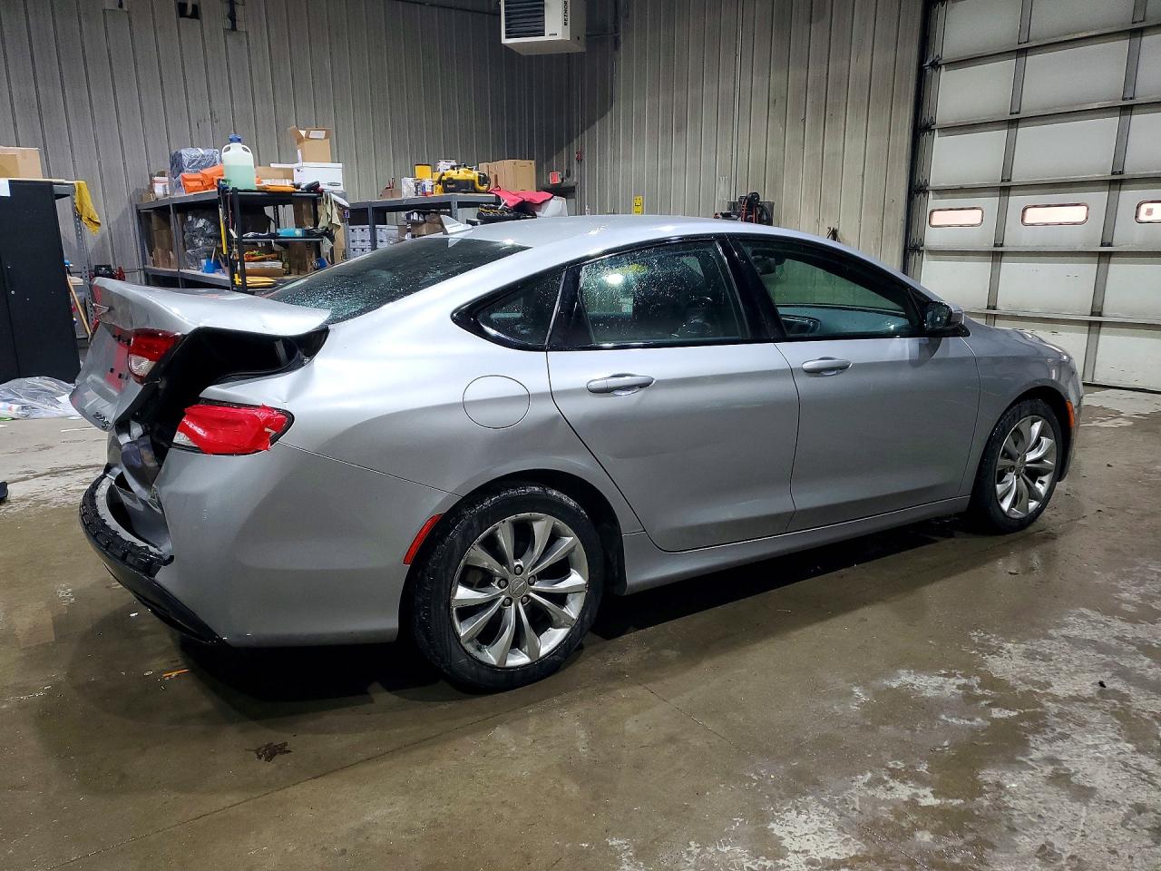 2015 CHRYSLER 200 S photo 7