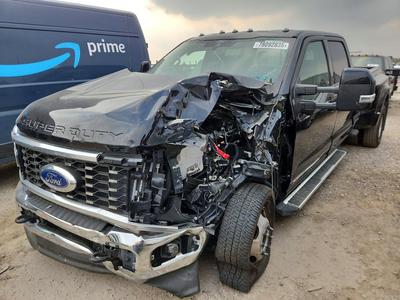 2025 FORD F350