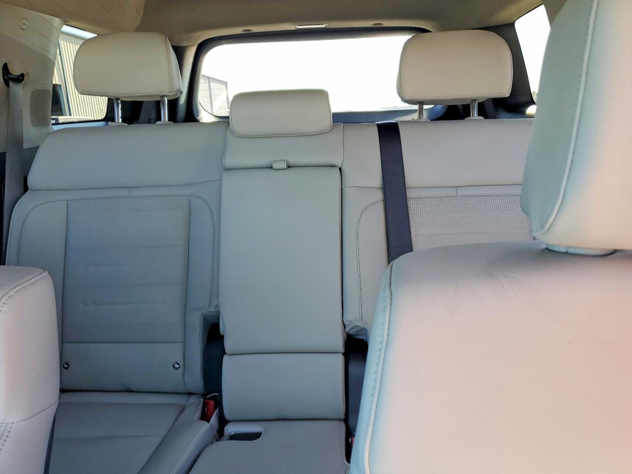 2026 HYUNDAI SANTA FE LIMITED photo 10