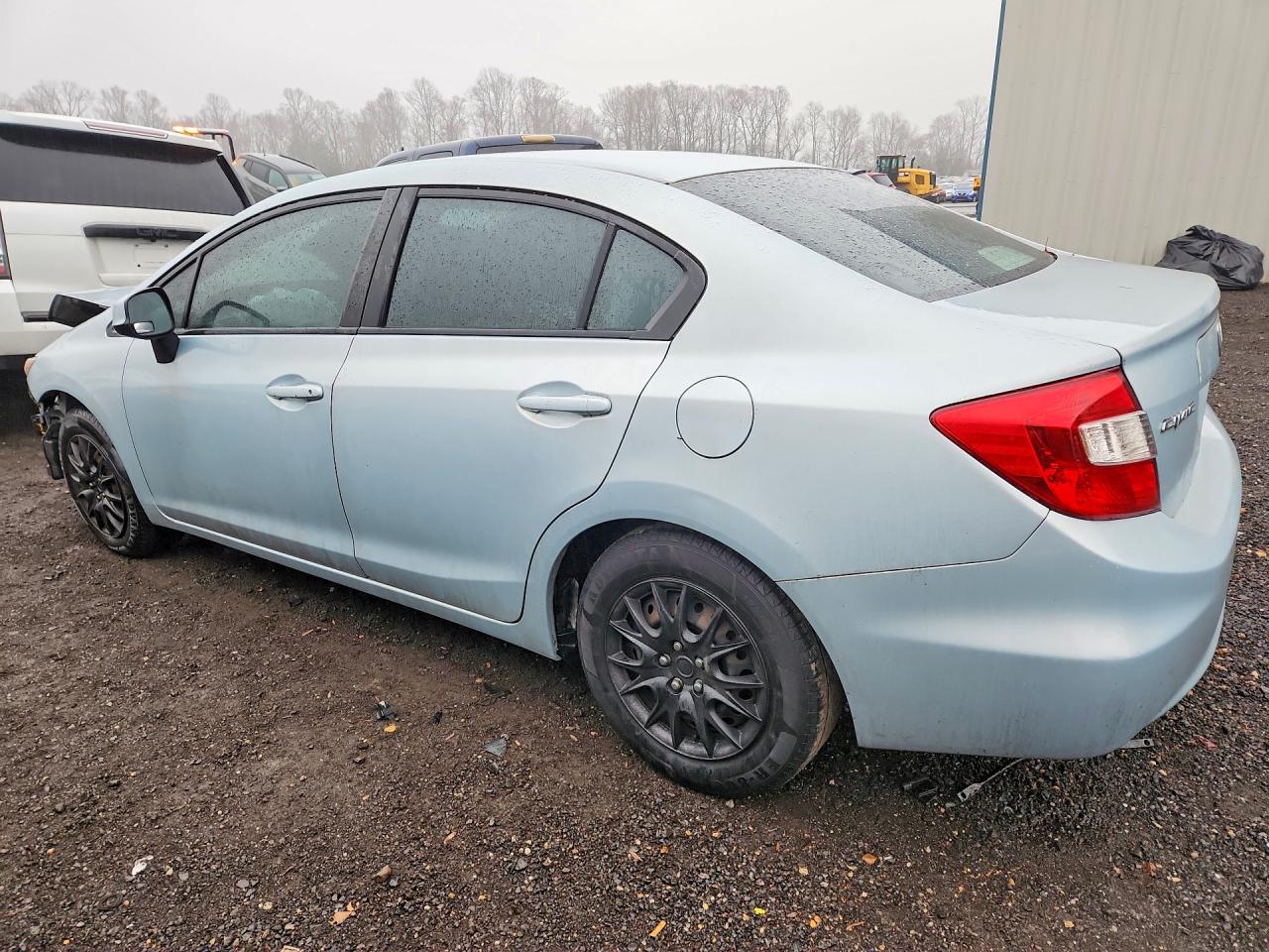 2012 HONDA CIVIC LX photo 2