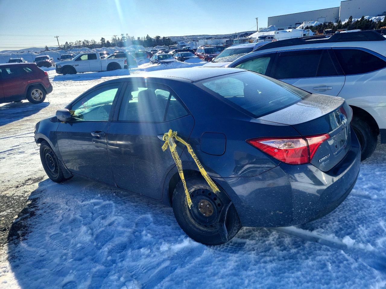 2017 TOYOTA COROLLA L photo 2