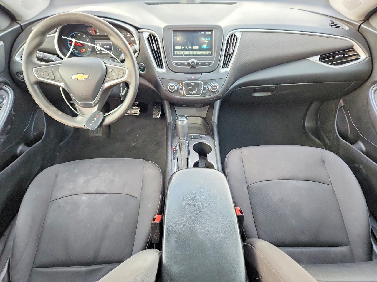 2018 CHEVROLET MALIBU LS photo 15