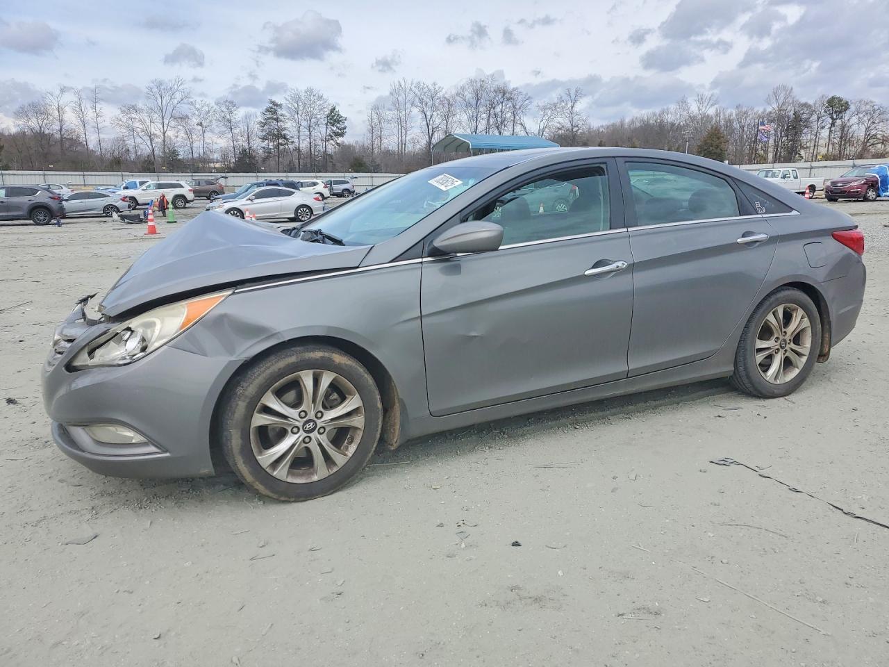 2013 HYUNDAI SONATA