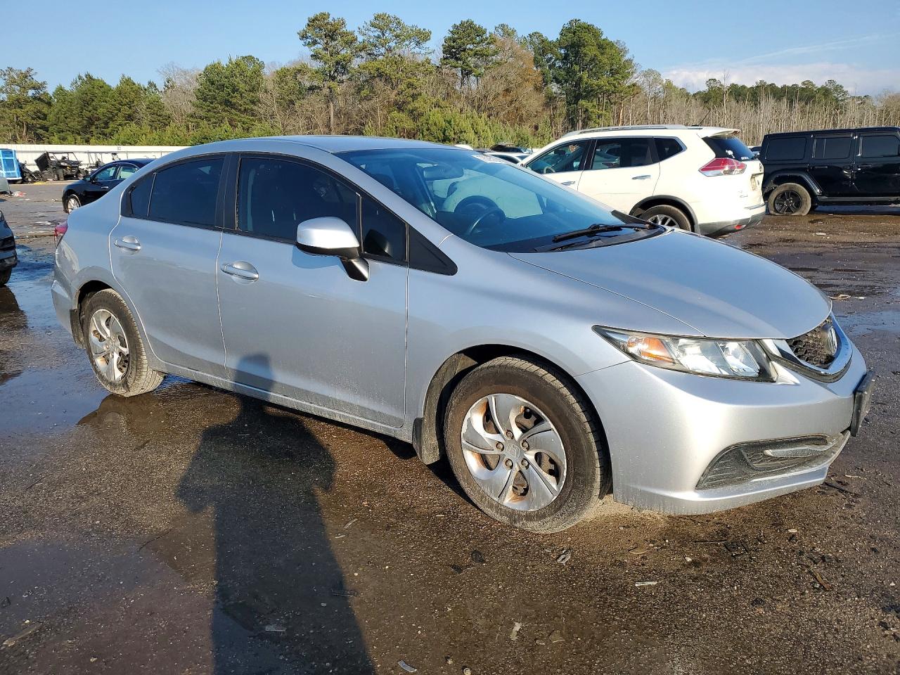 2013 HONDA CIVIC LX photo 4