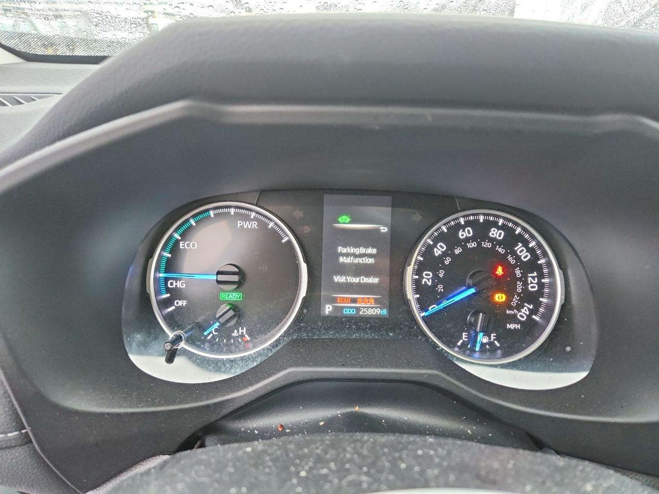 2022 TOYOTA RAV4 XLE photo 9