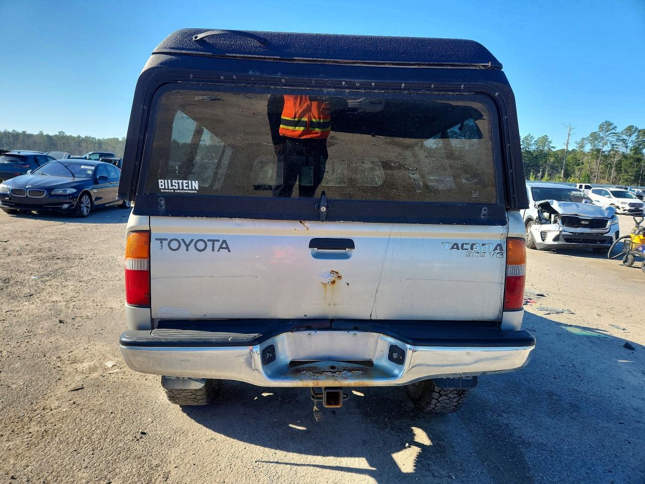 2000 TOYOTA TACOMA XTRACAB photo 11