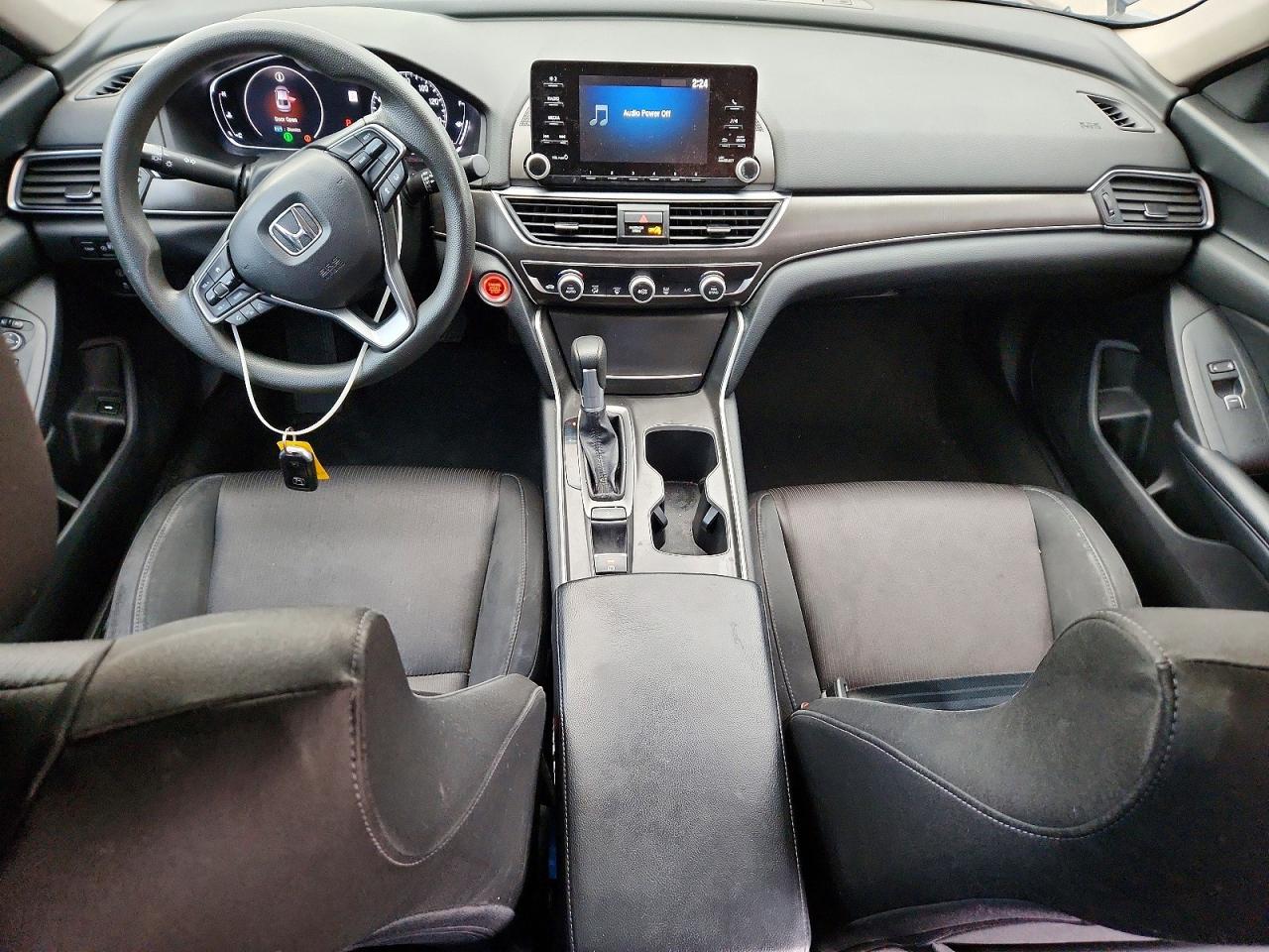 2018 HONDA ACCORD LX photo 8