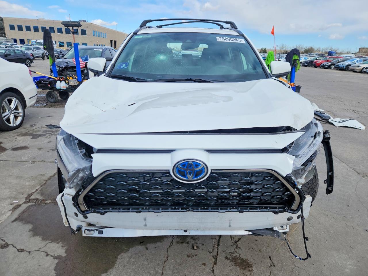 2023 TOYOTA RAV4 PRIME SE photo 9