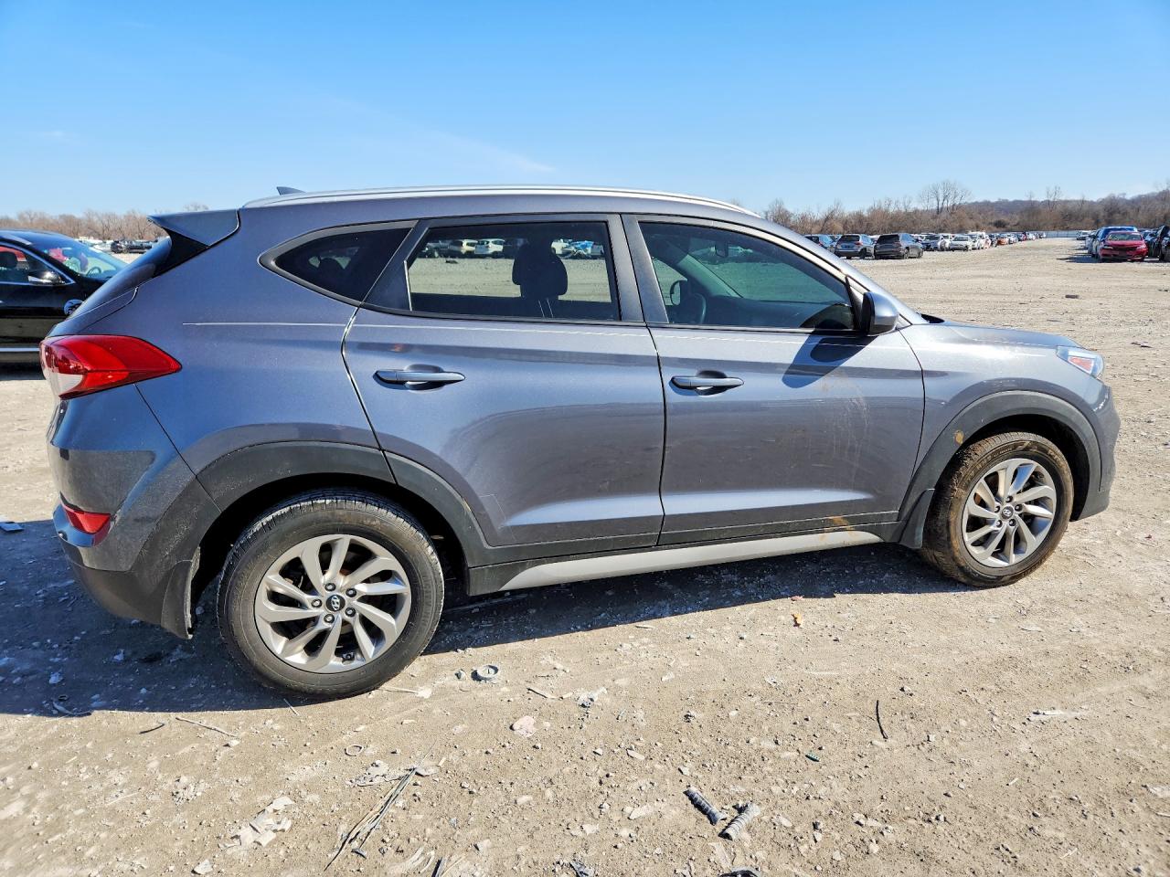 2018 HYUNDAI TUCSON SEL photo 5