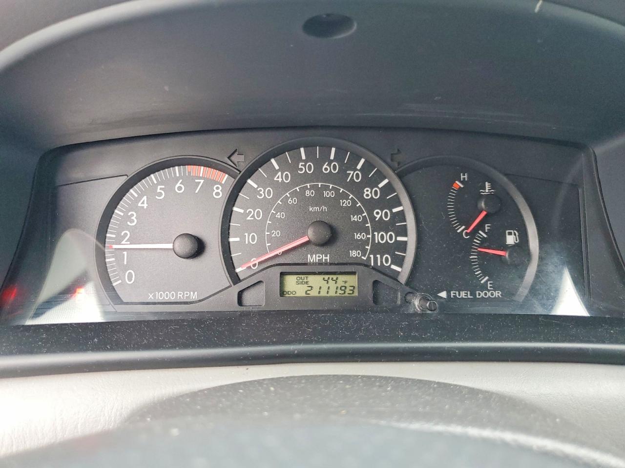 2008 TOYOTA COROLLA CE photo 9