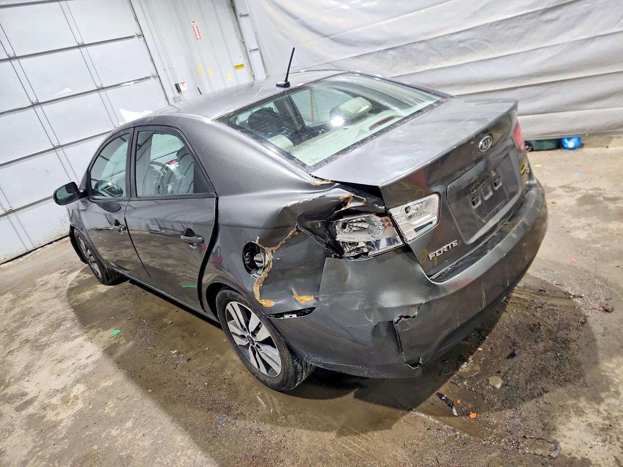 2013 KIA FORTE EX photo 4