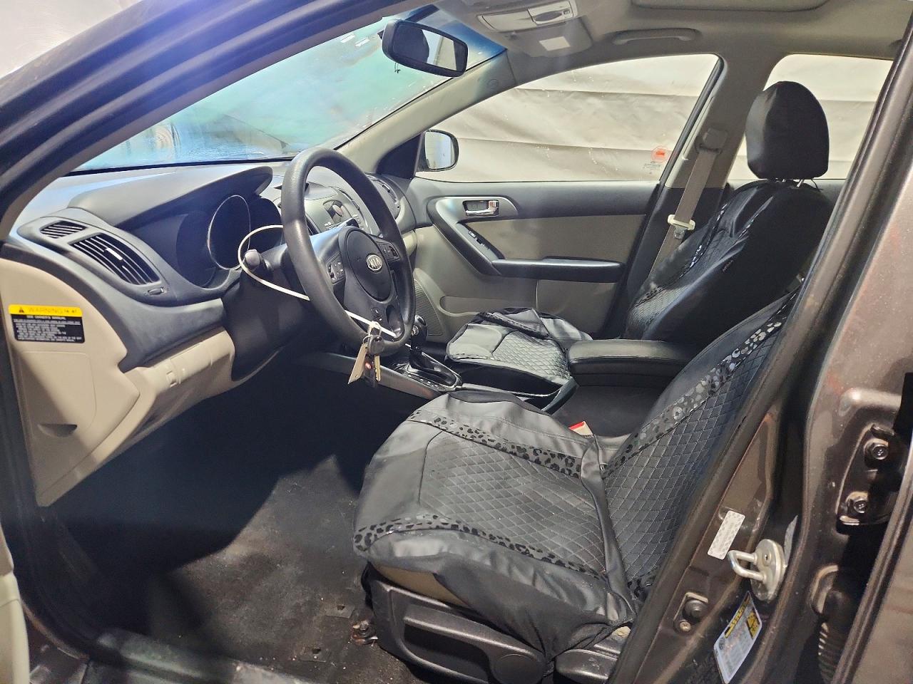 2013 KIA FORTE EX photo 19