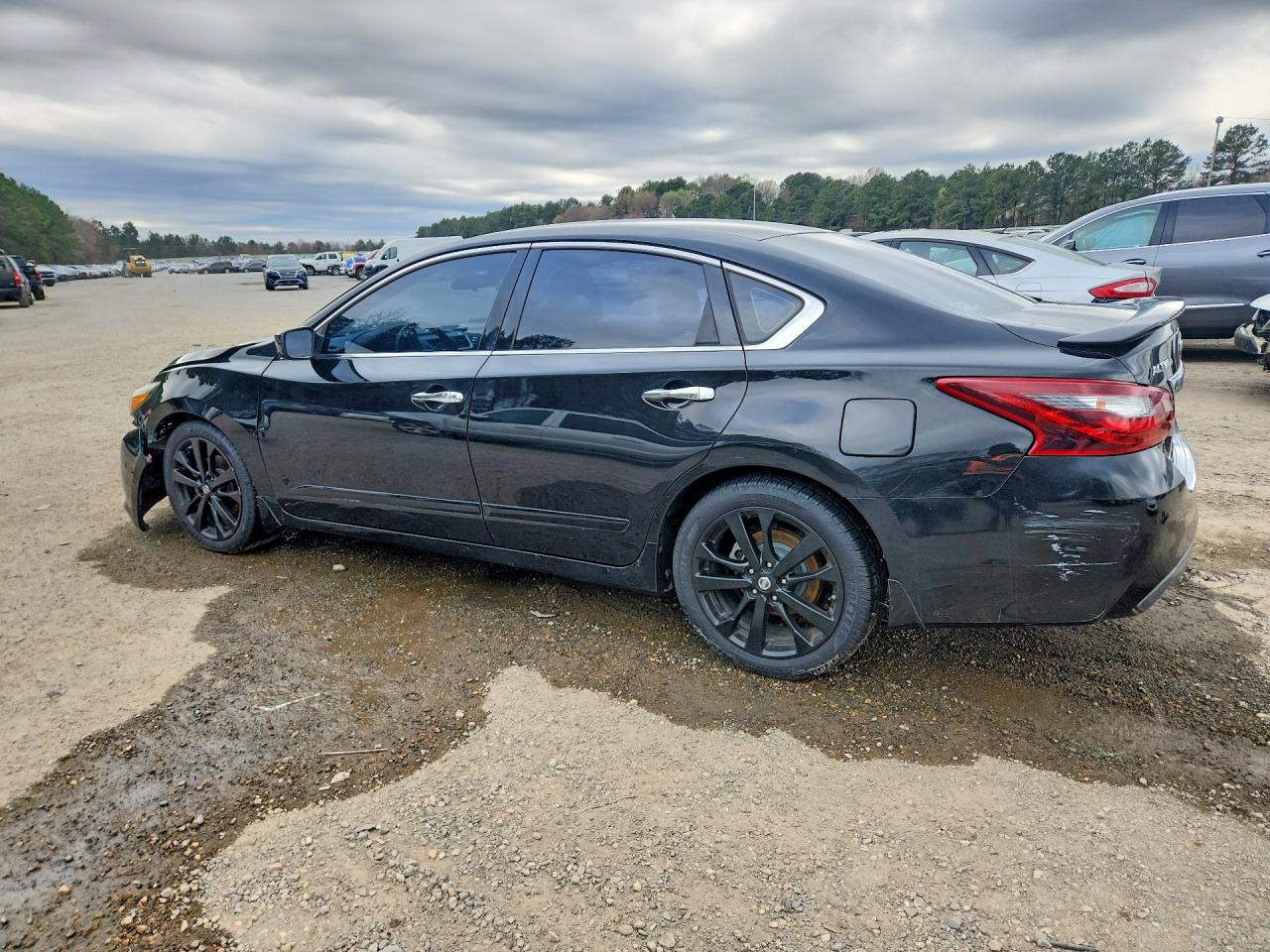2017 NISSAN ALTIMA 2.5 SR photo 3