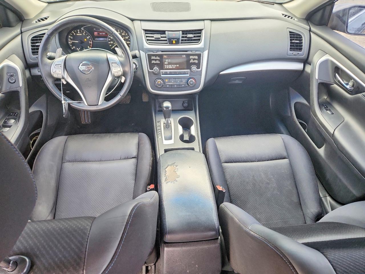 2017 NISSAN ALTIMA 2.5 SR photo 15