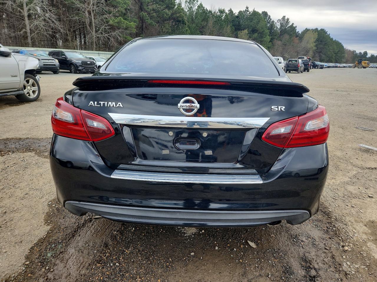 2017 NISSAN ALTIMA 2.5 SR photo 11