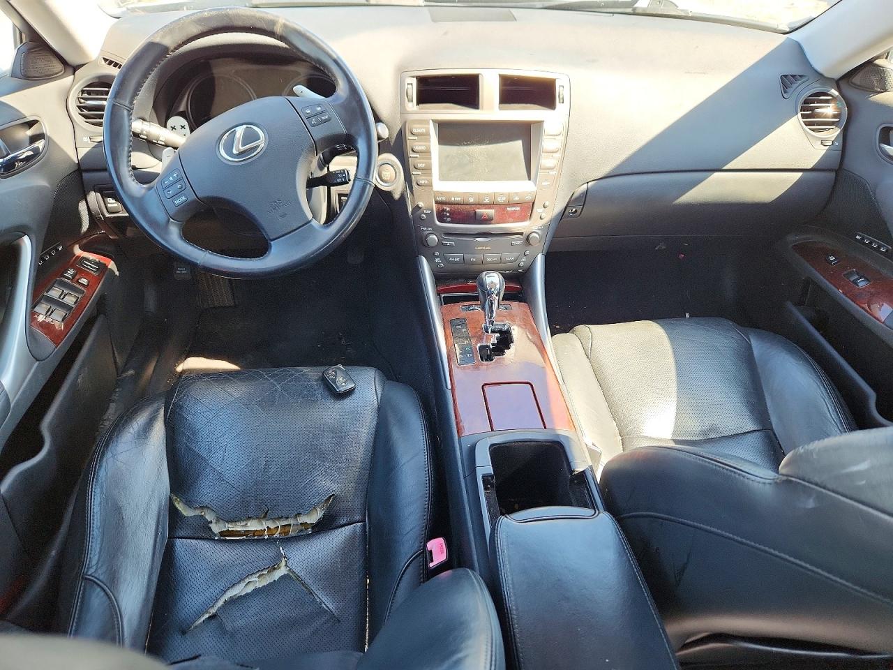2007 LEXUS IS 250 photo 15