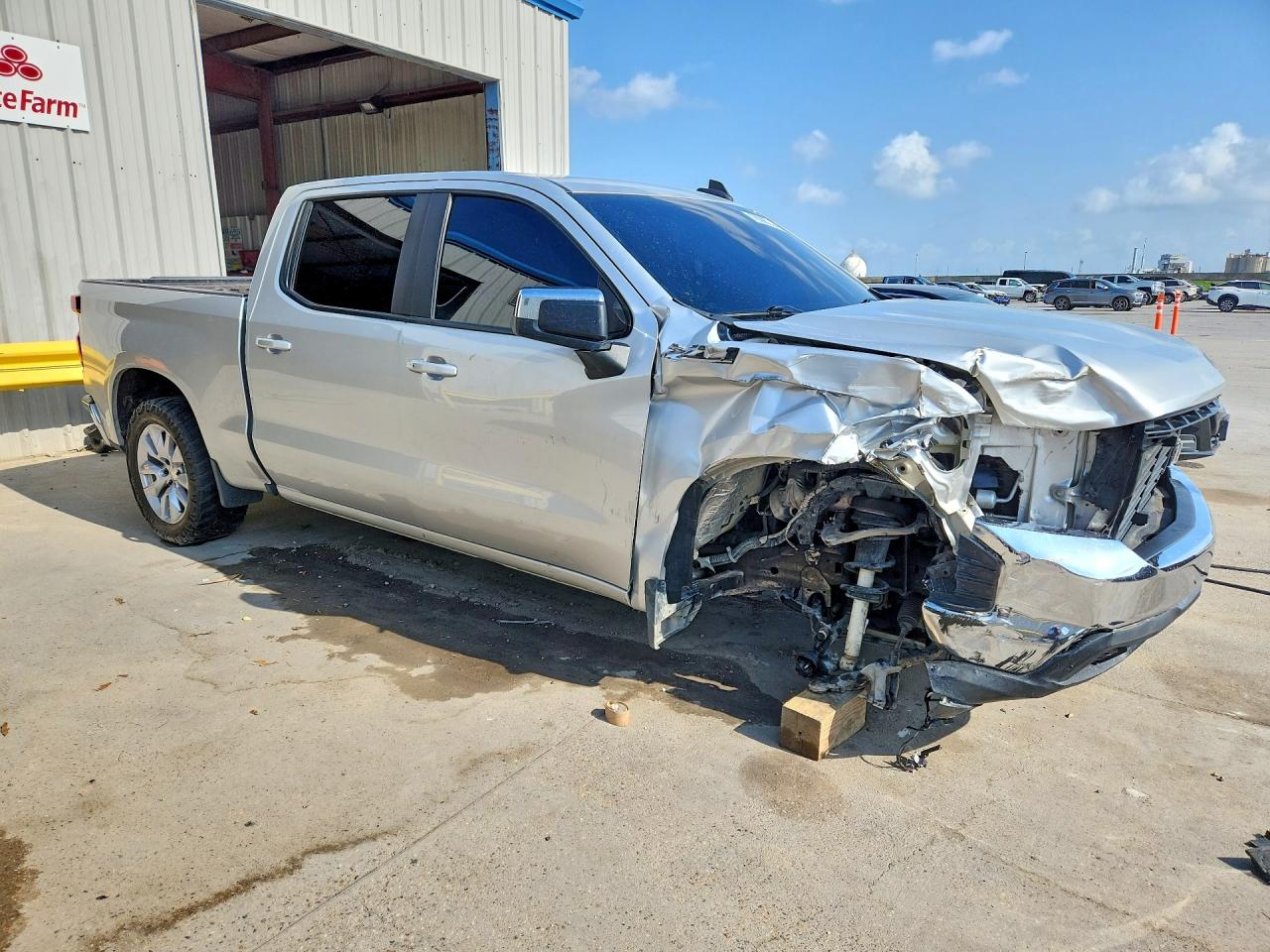 2021 CHEVROLET SILVERADO K1500 LT photo 4