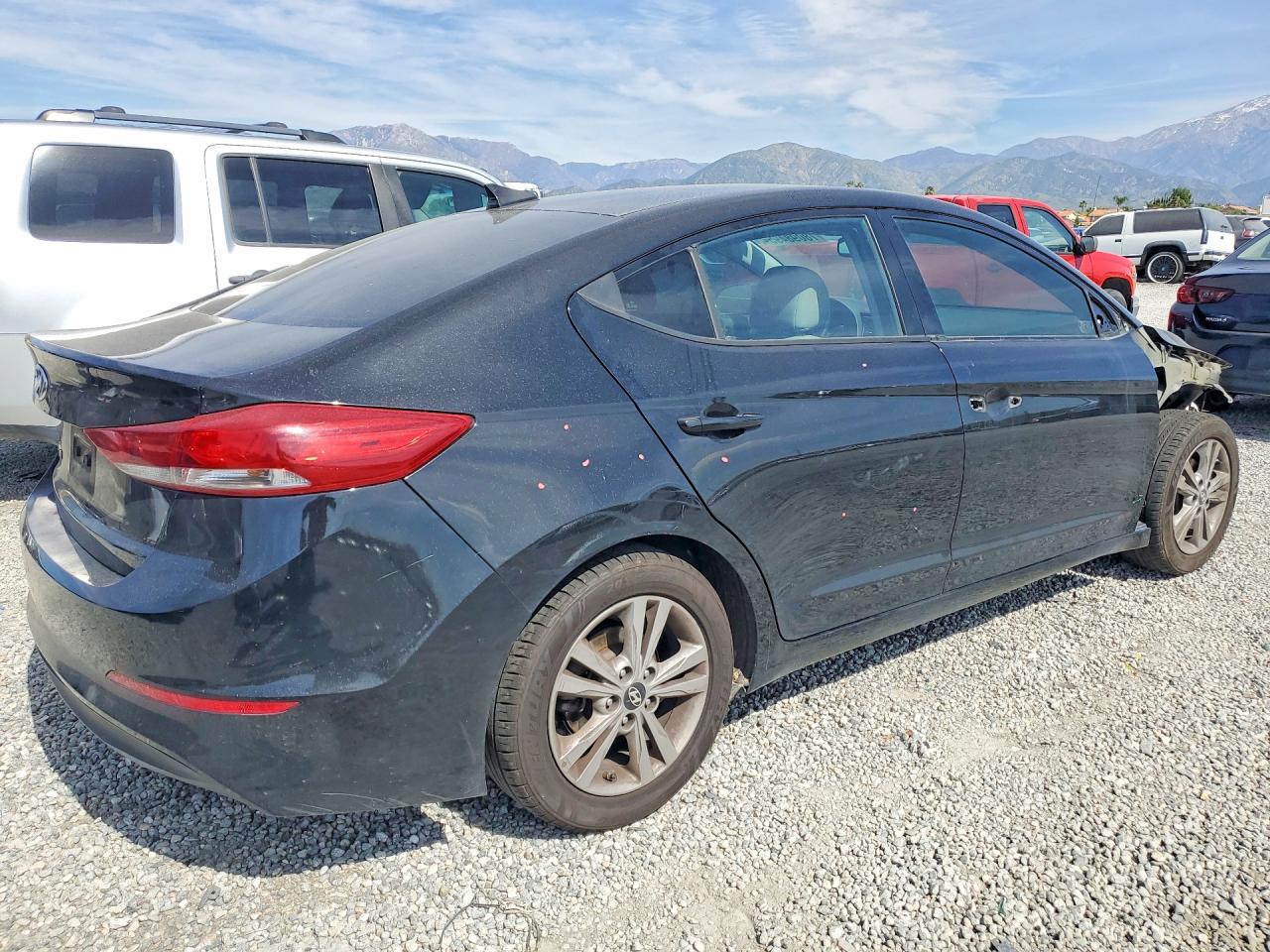 2018 HYUNDAI ELANTRA SEL photo 3