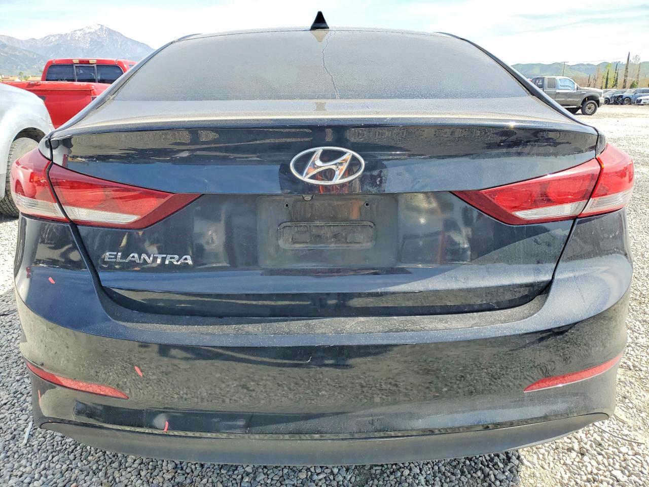 2018 HYUNDAI ELANTRA SEL photo 6