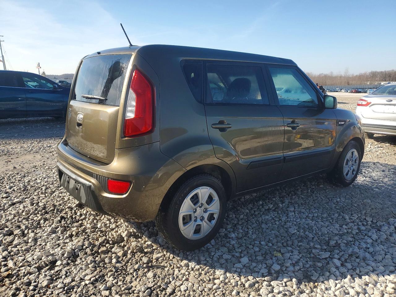 2013 KIA SOUL BASE photo 5