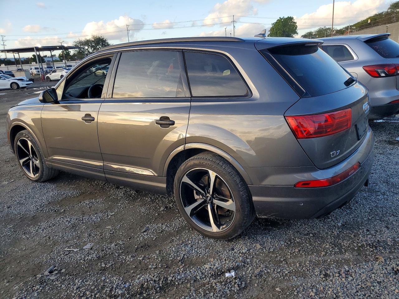 2019 AUDI Q7 PRESTIGE photo 3