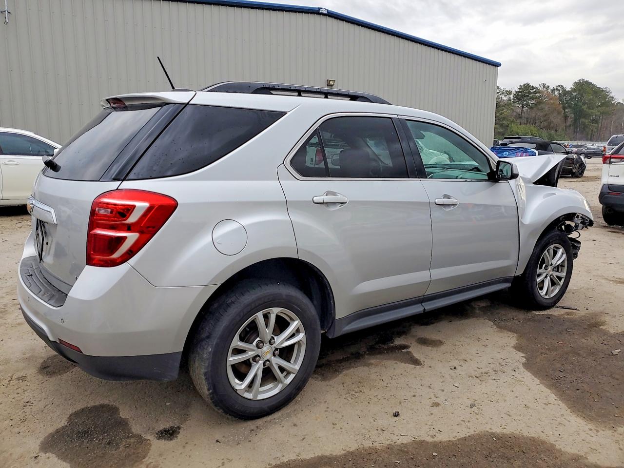 2017 CHEVROLET EQUINOX LT photo 7