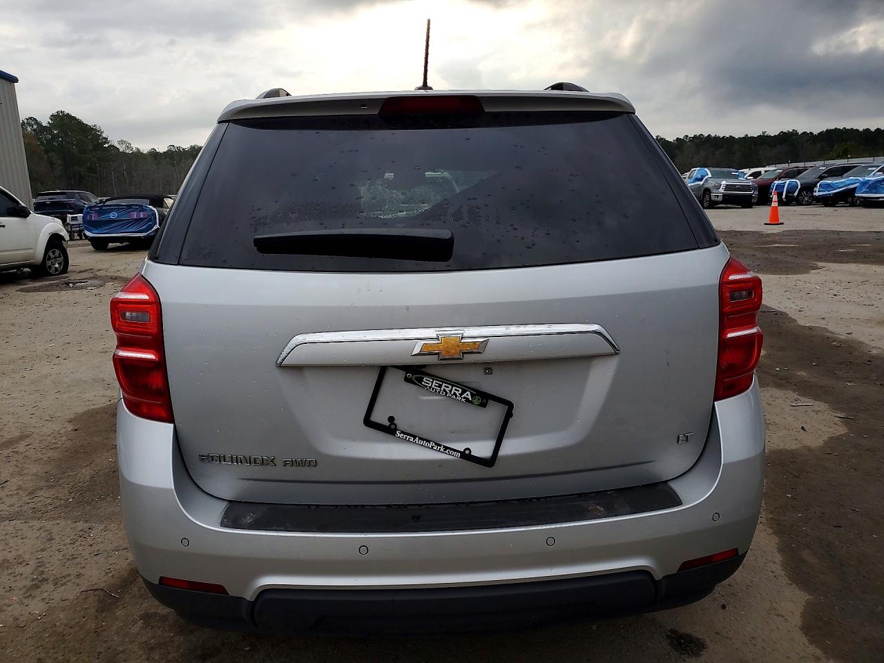 2017 CHEVROLET EQUINOX LT photo 16