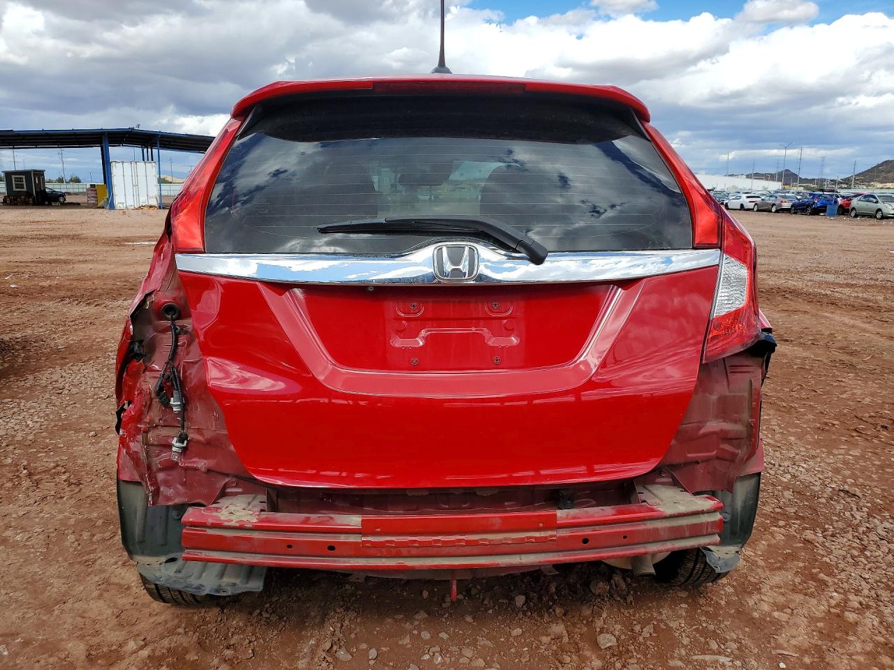 2018 HONDA FIT EX photo 16
