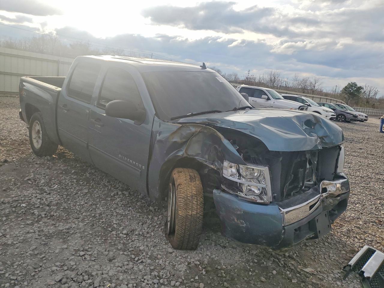 2009 CHEVROLET SILVERADO K1500 LT photo 4