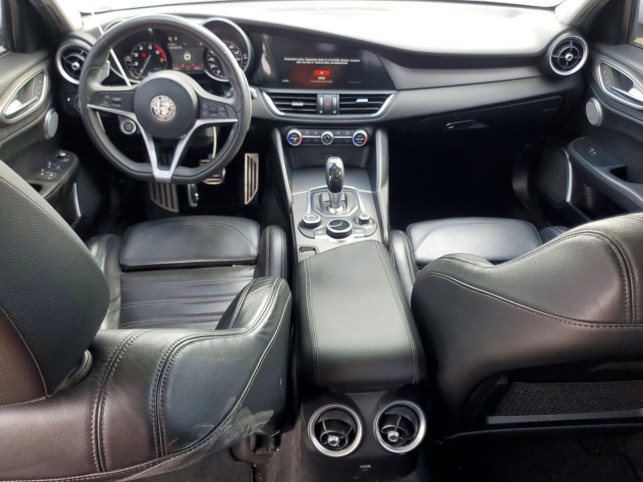 2018 ALFA ROMEO GIULIA TI Q4 photo 8