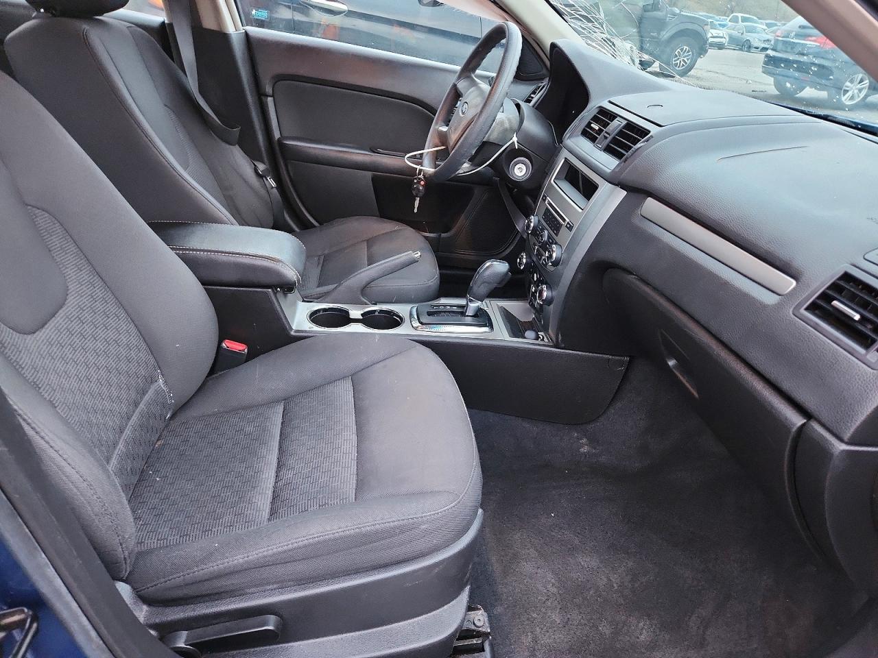 2010 FORD FUSION SE photo 7