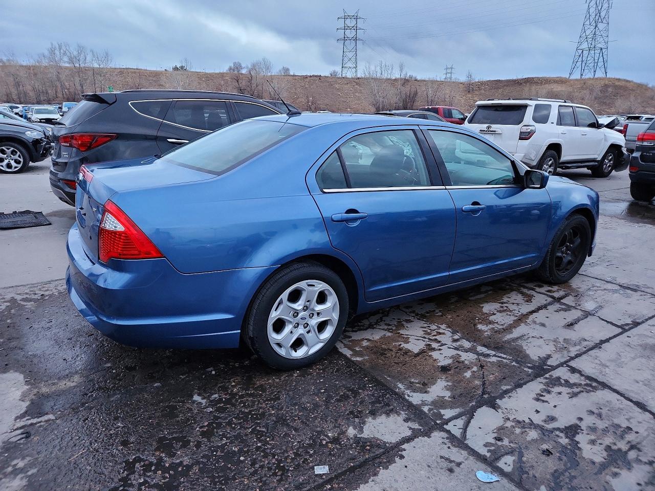 2010 FORD FUSION SE photo 3