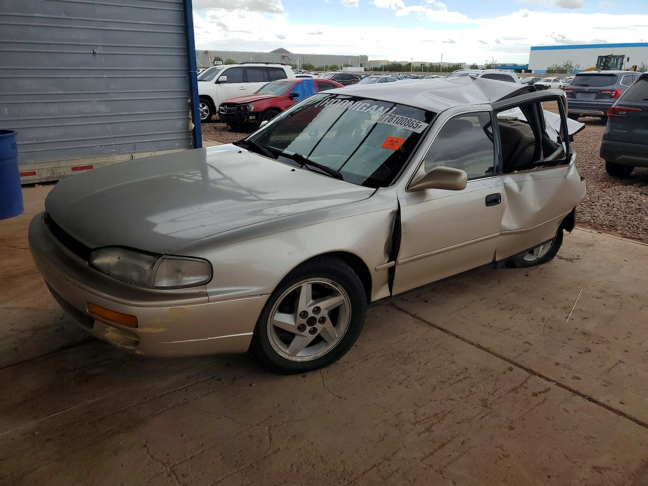 1995 TOYOTA CAMRY