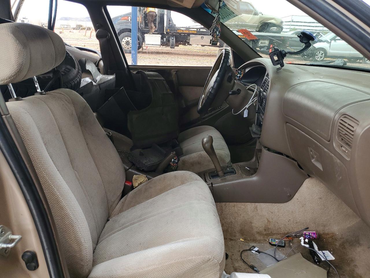 1995 TOYOTA CAMRY photo 19