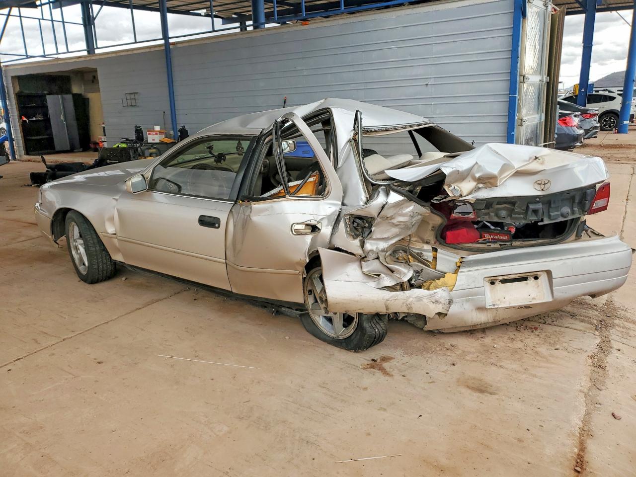 1995 TOYOTA CAMRY photo 4