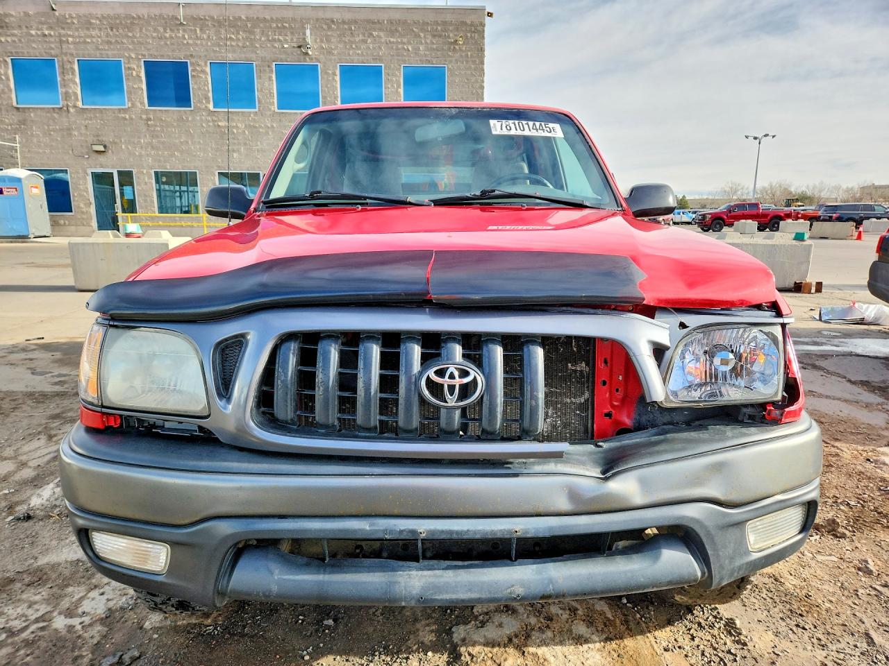 2001 TOYOTA TACOMA BASE photo 5
