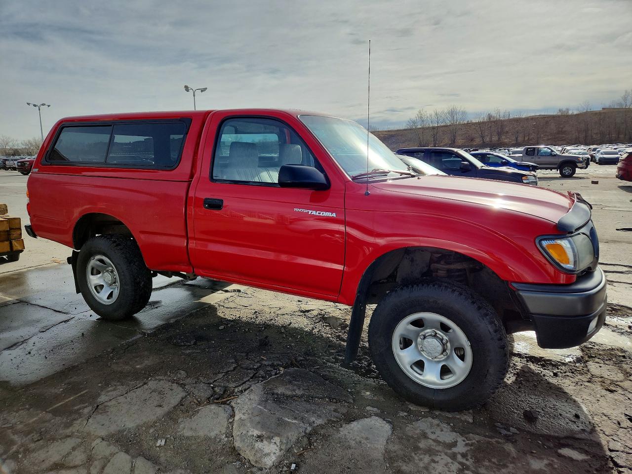 2001 TOYOTA TACOMA BASE photo 4