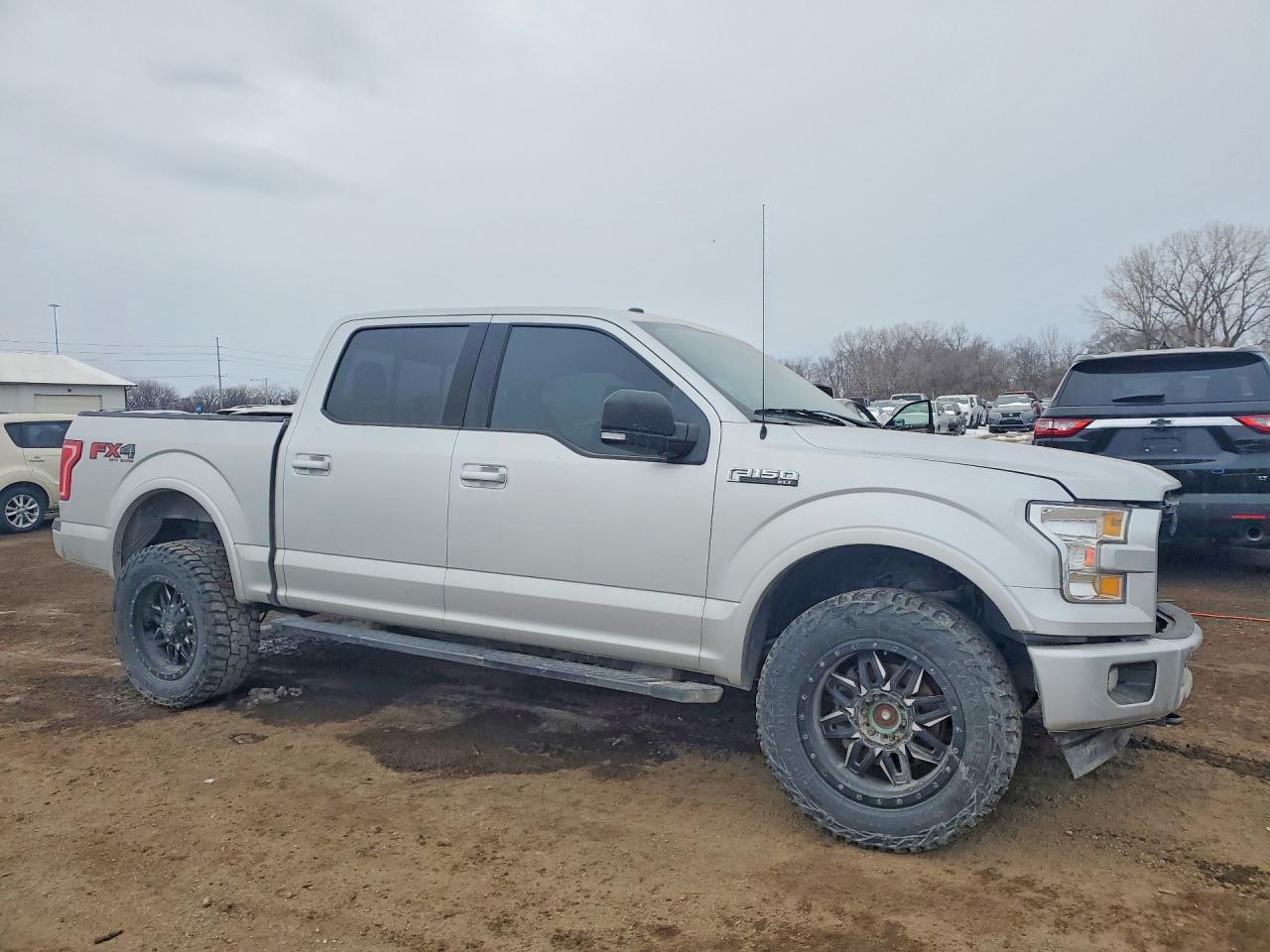 2017 FORD F150 SUPERCREW photo 4