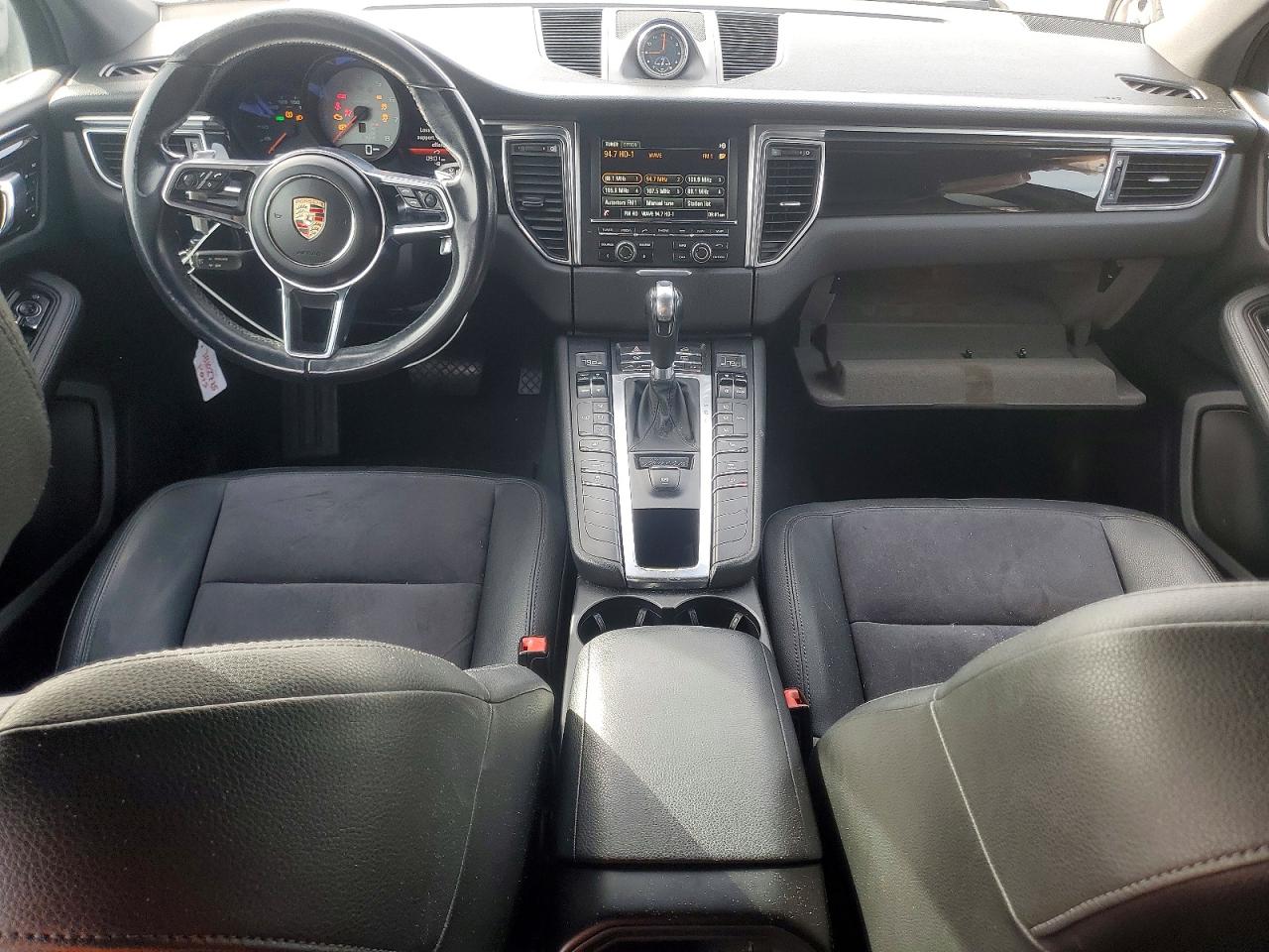 2015 PORSCHE MACAN S photo 8