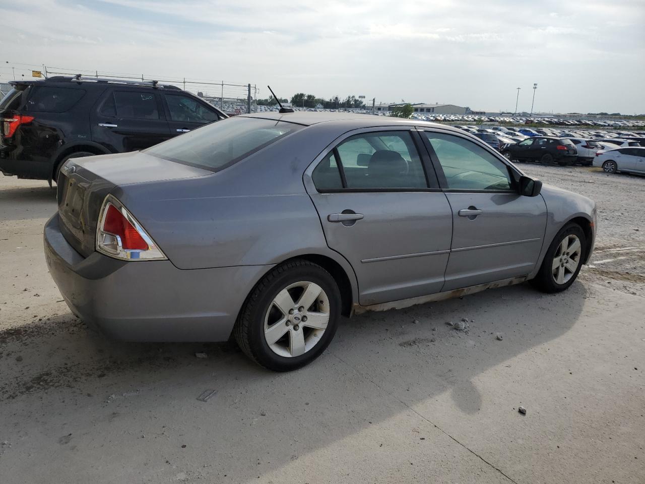 2007 FORD FUSION SE photo 5