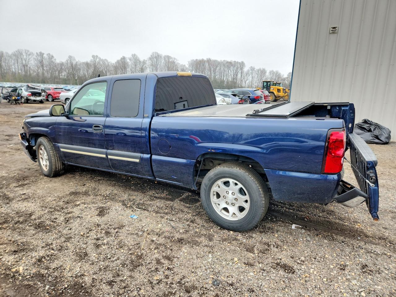 2006 CHEVROLET SILVERADO C1500 photo 3