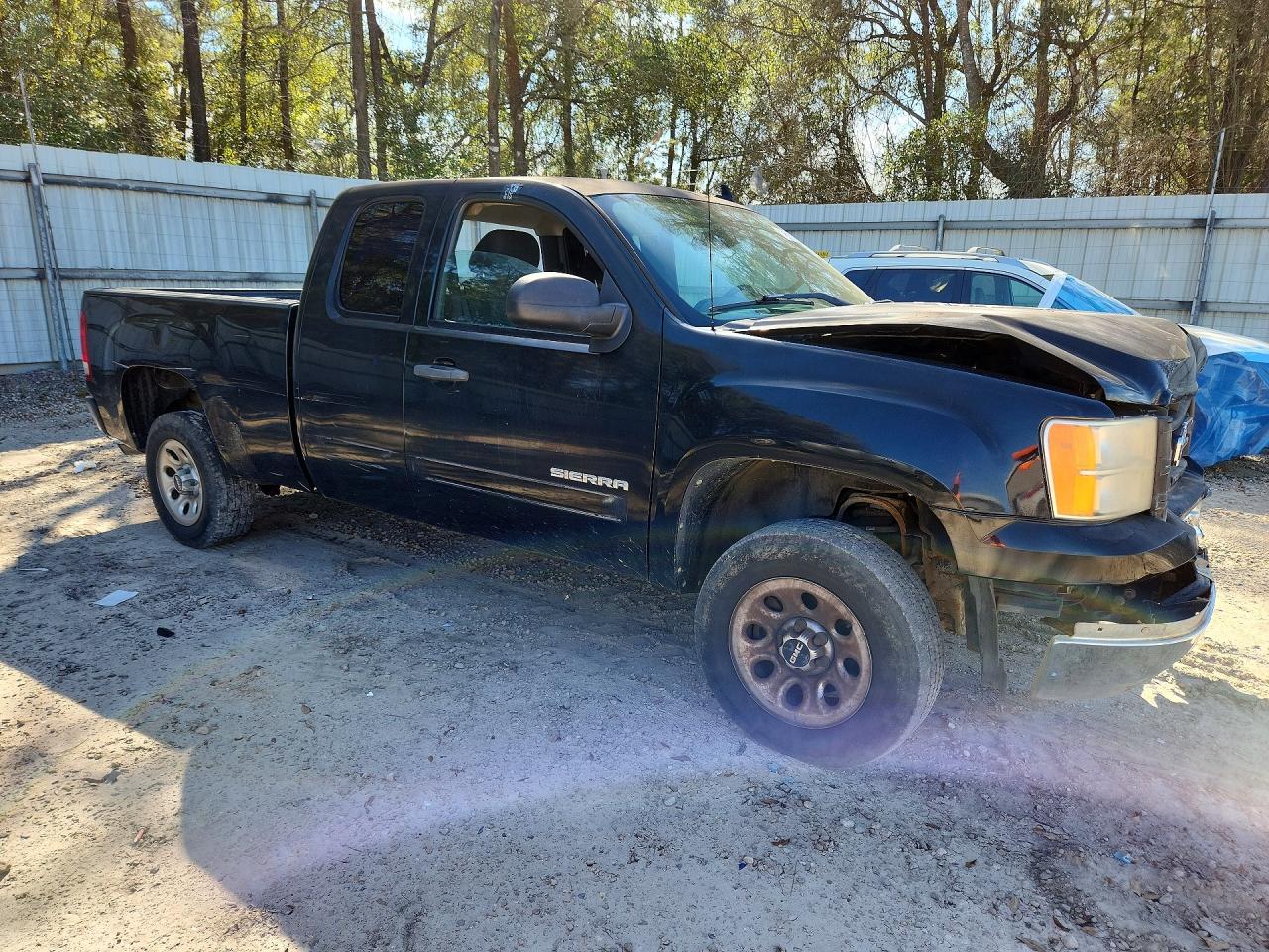 2010 GMC SIERRA C1500 SL photo 4