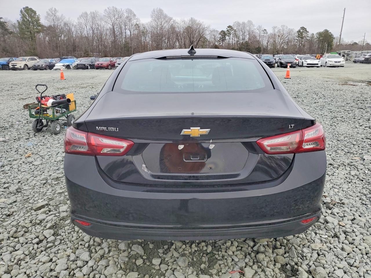 2020 CHEVROLET MALIBU LT photo 6