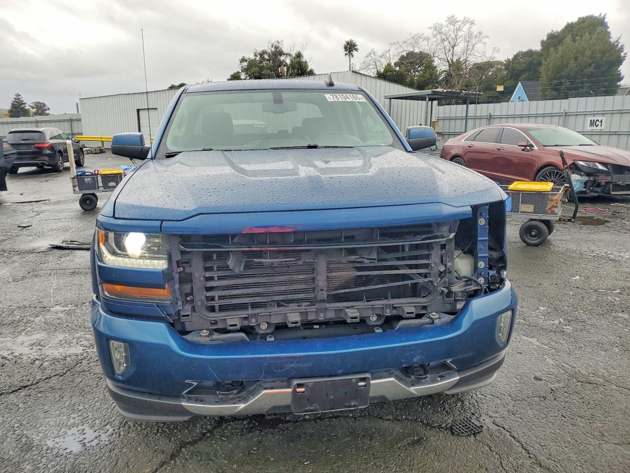 2018 CHEVROLET SILVERADO K1500 LT photo 5