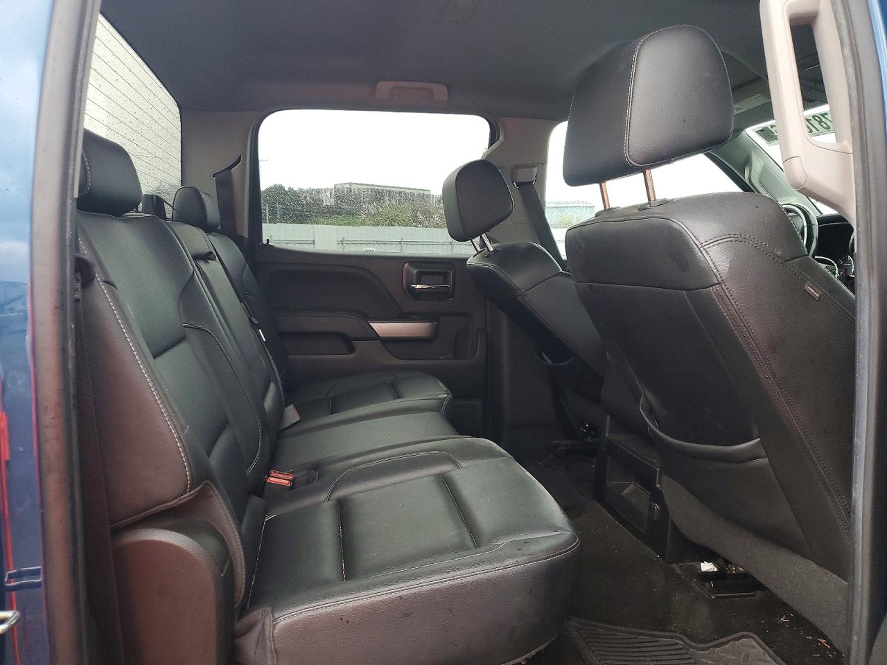 2018 CHEVROLET SILVERADO K1500 LT photo 10