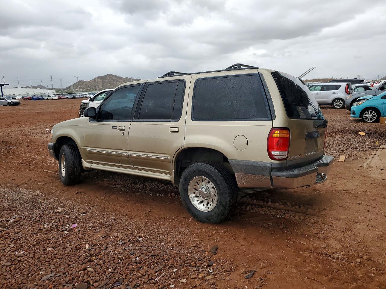 1999 FORD EXPLORER photo 2