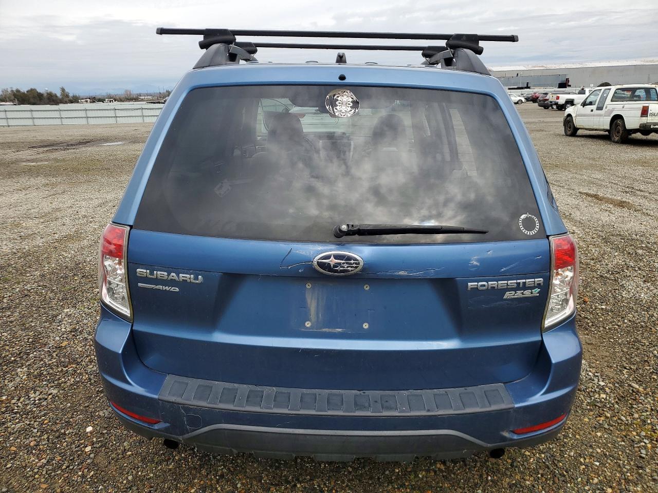 2010 SUBARU FORESTER 2.5X PREMIUM photo 11
