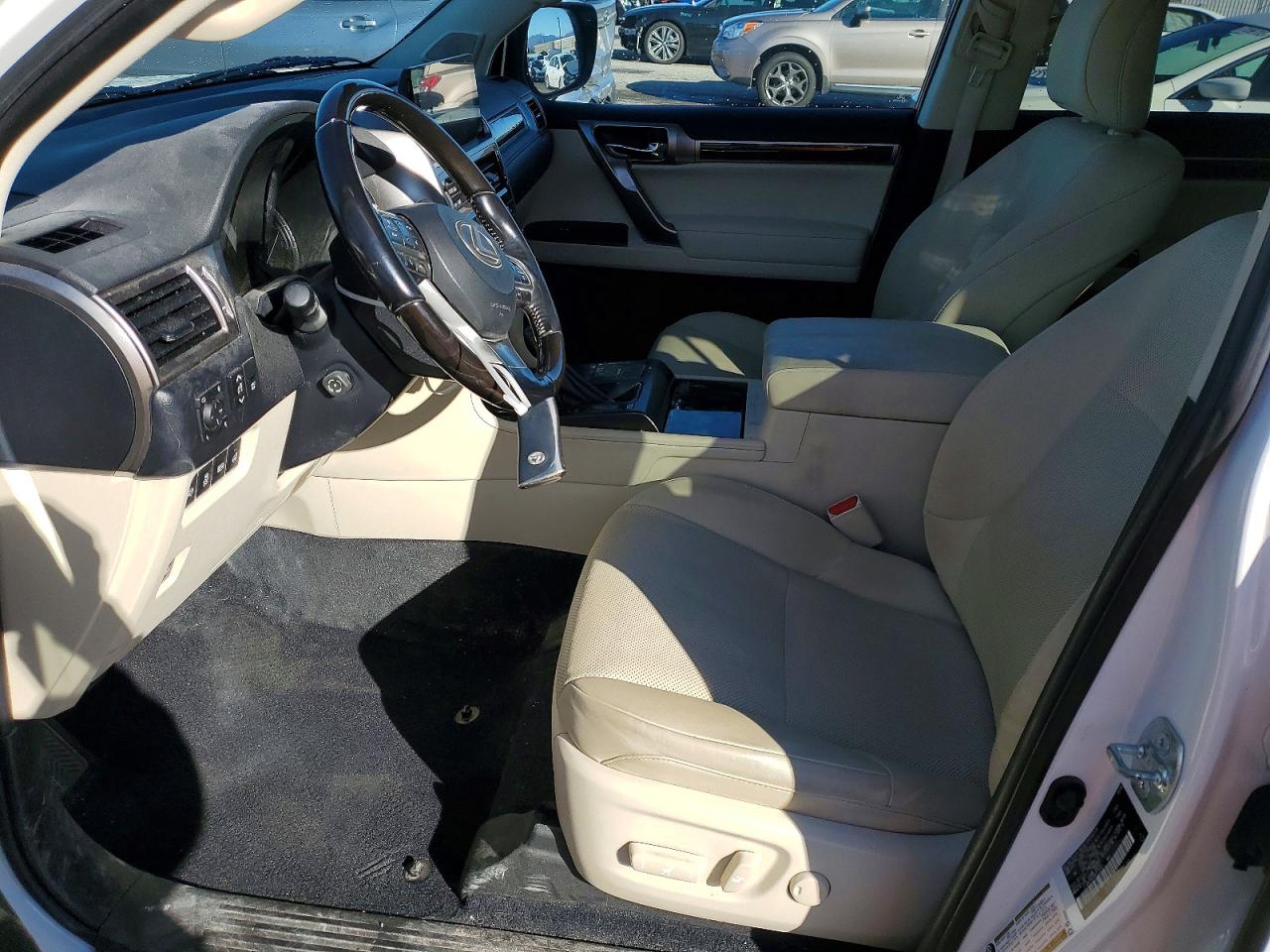 2022 LEXUS GX 460 photo 13